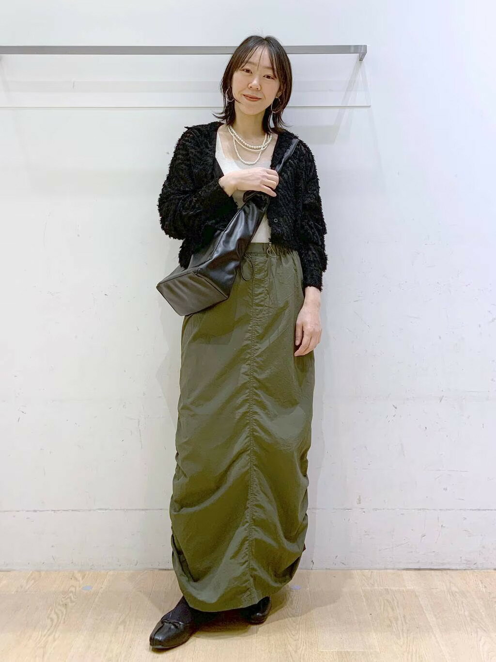 LAKOLEのギャザータックバレエを使ったコーディネートを紹介します。｜Rakuten Fashion(楽天ファッション／旧楽天ブランドアベニュー)3924115