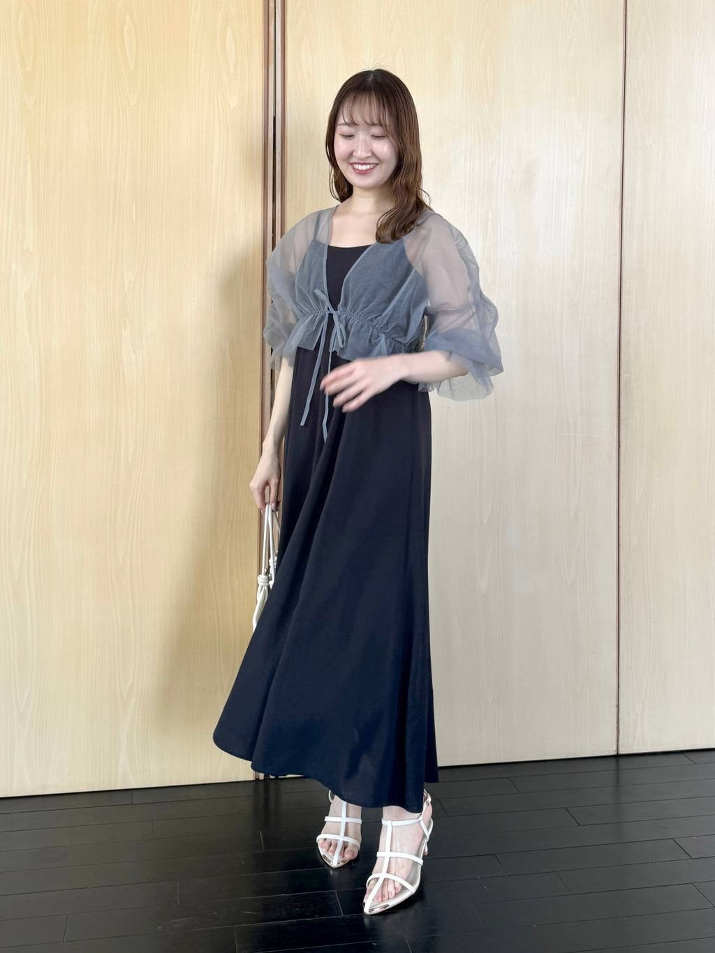 mysty womanの【堀未央奈さん着用アイテム】バケツ型BAGを使ったコーディネートを紹介します。｜Rakuten Fashion(楽天ファッション／旧楽天ブランドアベニュー)3935801