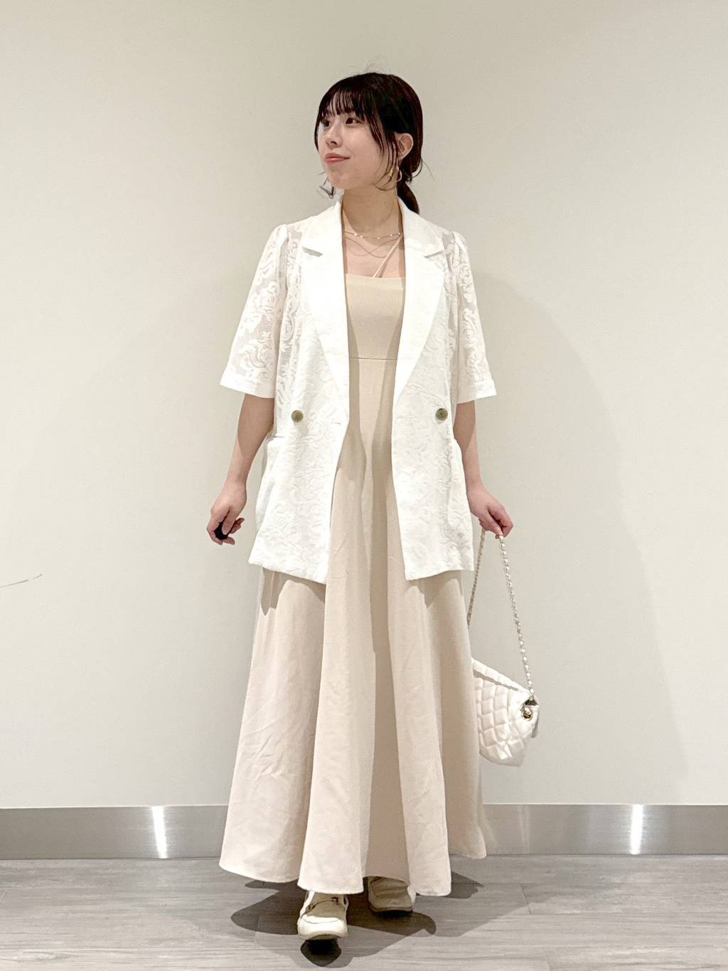 mysty womanの【セットアップ着用可】タックスリーブアソートジャケットを使ったコーディネートを紹介します。｜Rakuten Fashion(楽天ファッション／旧楽天ブランドアベニュー)3935807