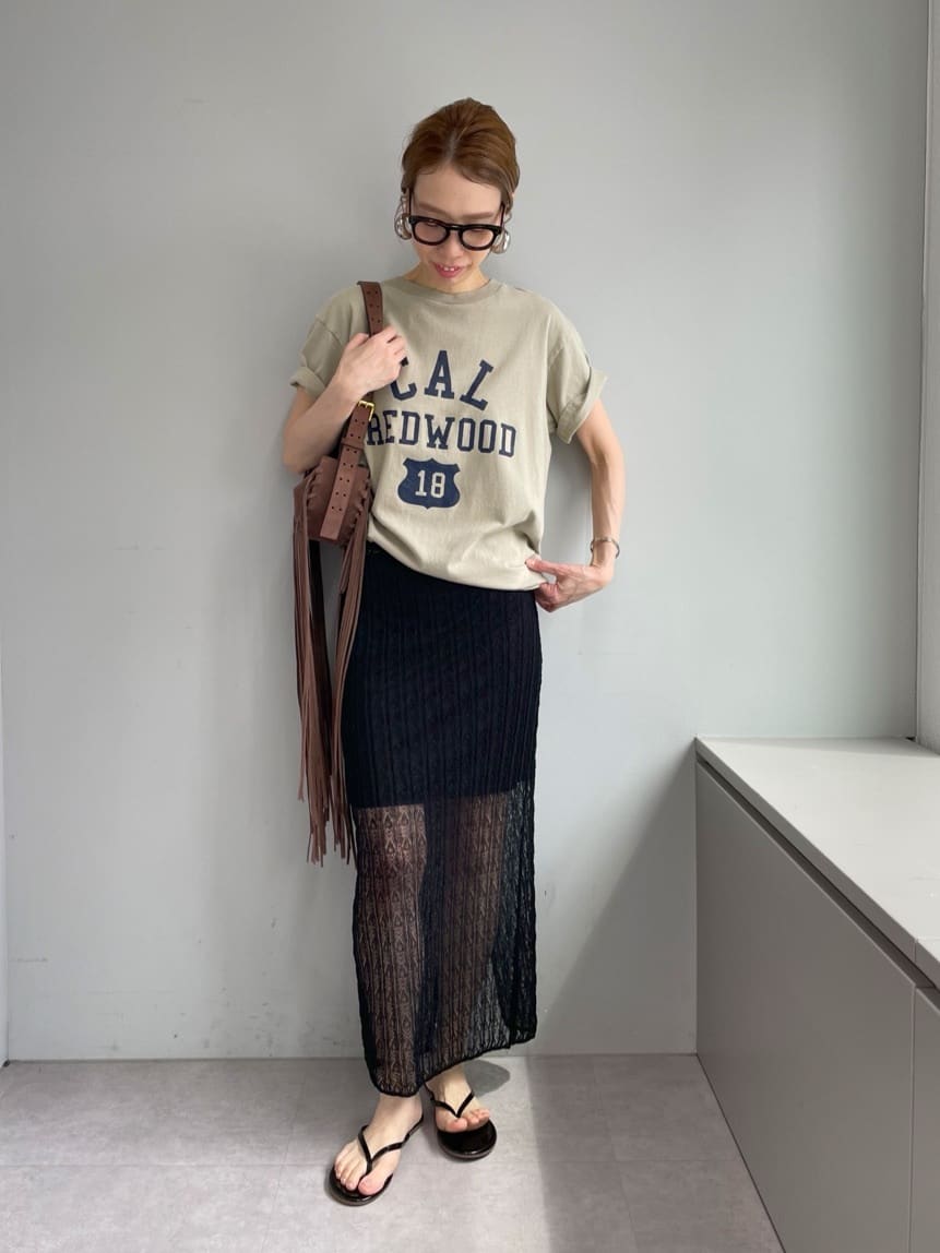 Whim Gazetteのスカシアミスカートを使ったコーディネートを紹介します。｜Rakuten Fashion(楽天ファッション／旧楽天ブランドアベニュー)3937652