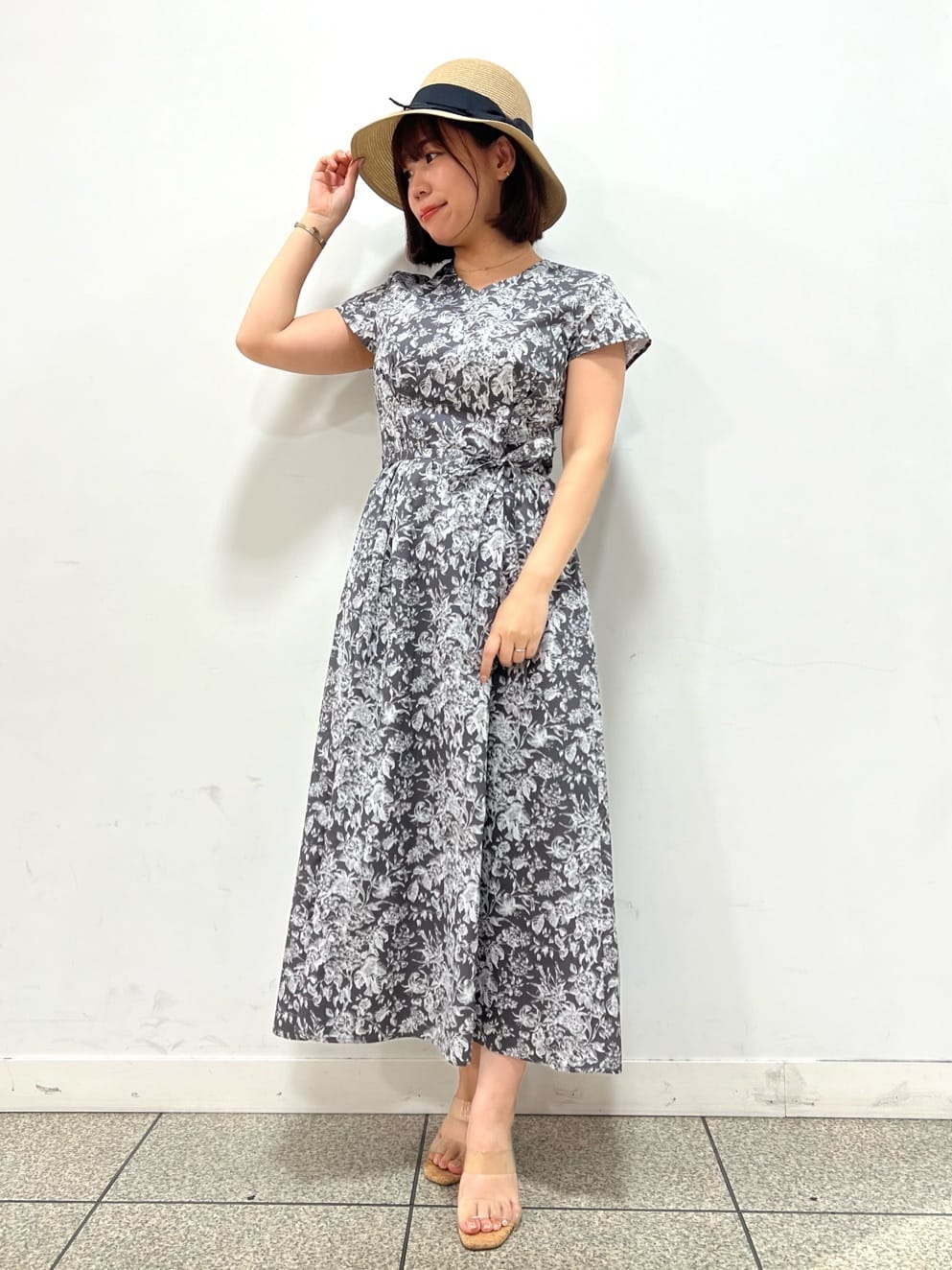 LAURA ASHLEYのコーディネートを紹介します。｜Rakuten Fashion(楽天ファッション／旧楽天ブランドアベニュー)3942459