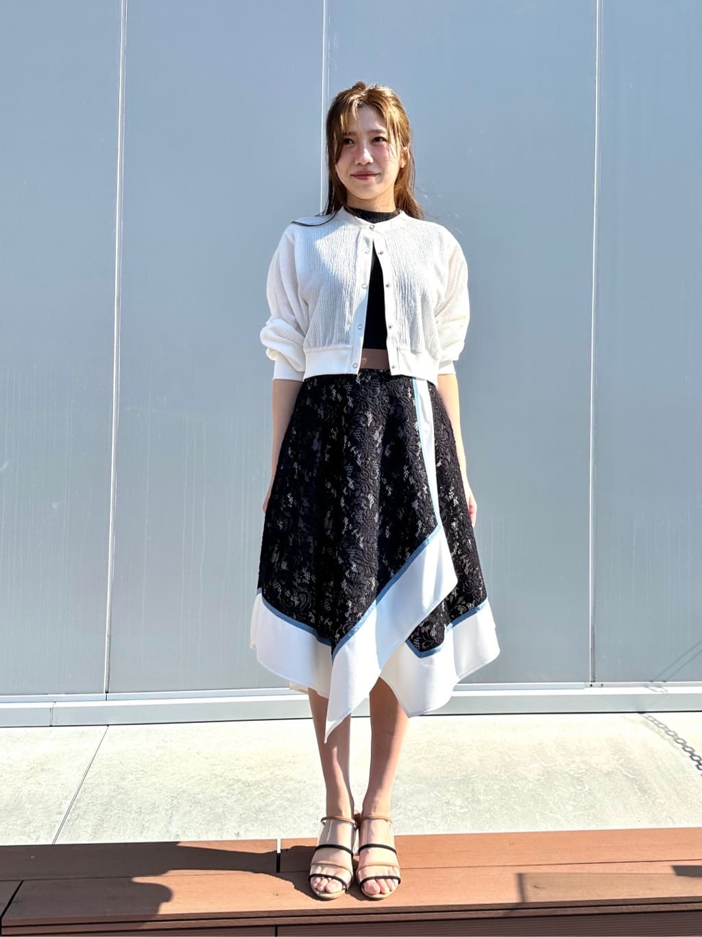 LOVELESSの【手洗い可】レースカラーブロックワンピースを使ったコーディネートを紹介します。｜Rakuten Fashion(楽天ファッション／旧楽天ブランドアベニュー)3946445