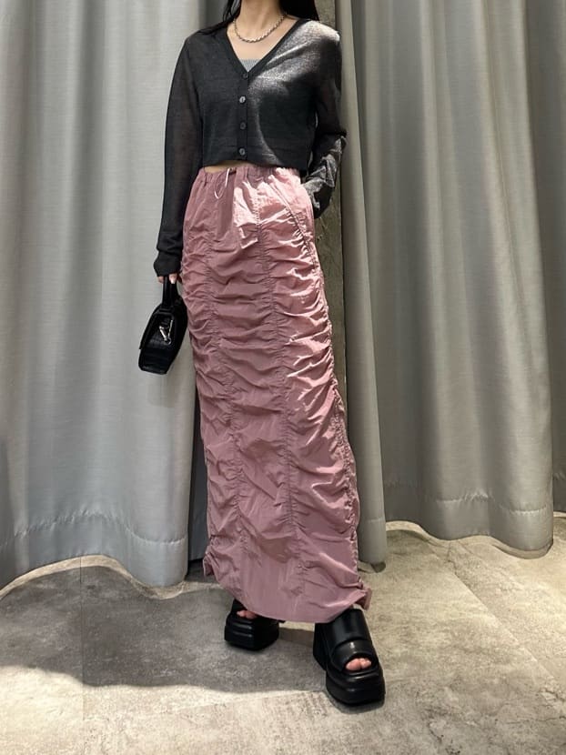 SLYのI LINE GATHER スカートを使ったコーディネートを紹介します。｜Rakuten Fashion(楽天ファッション／旧楽天ブランドアベニュー)3949400