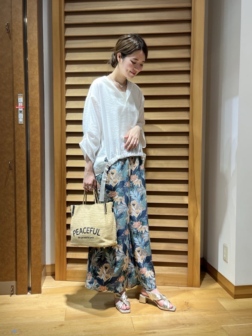 LASUDのコーディネートを紹介します。｜Rakuten Fashion(楽天ファッション／旧楽天ブランドアベニュー)3953916