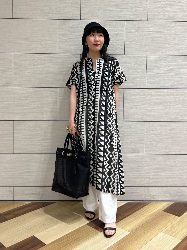 Vinのコーディネートを紹介します。｜Rakuten Fashion(楽天ファッション／旧楽天ブランドアベニュー)3955174