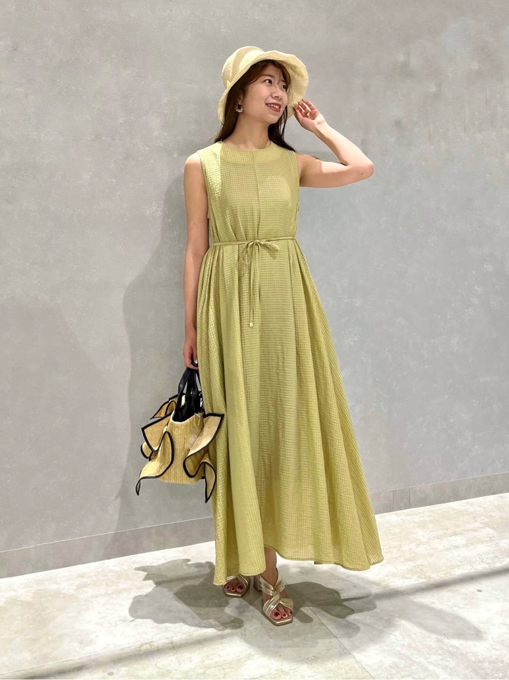 Vinのペーパーバケットハットを使ったコーディネートを紹介します。｜Rakuten Fashion(楽天ファッション／旧楽天ブランドアベニュー)3963596