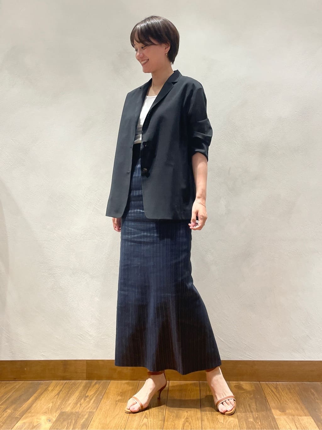 VERMEIL par ienaのシアーウールボイルテーラードジャケットを使ったコーディネートを紹介します。｜Rakuten Fashion(楽天ファッション／旧楽天ブランドアベニュー)3969829