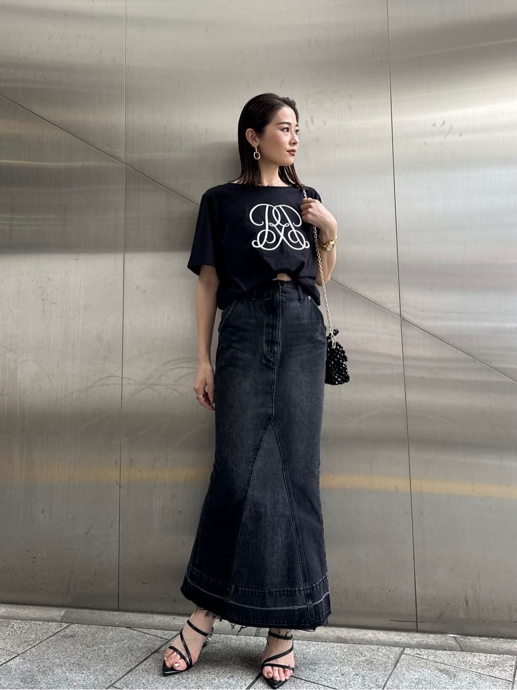 moussyのMERMAID DENIM LONG SKIRTを使ったコーディネート | Rakuten  
