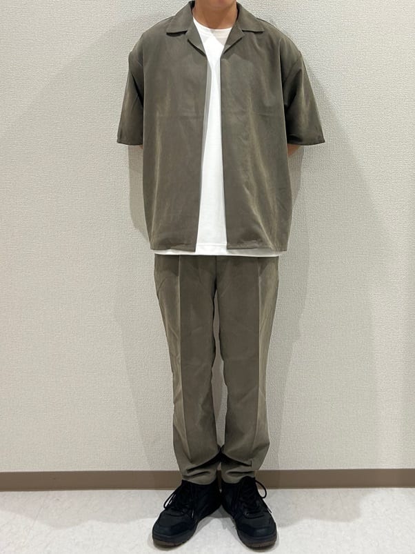 AZUL by moussyの接触冷感フェイクスウェードシャツトッパーを使ったコーディネートを紹介します。｜Rakuten Fashion(楽天ファッション／旧楽天ブランドアベニュー)3970860