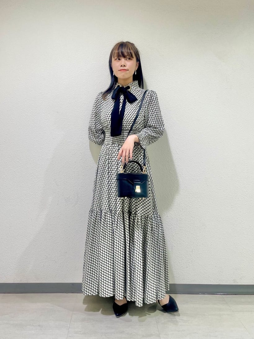 Vinのコーディネートを紹介します。｜Rakuten Fashion(楽天ファッション／旧楽天ブランドアベニュー)3973614