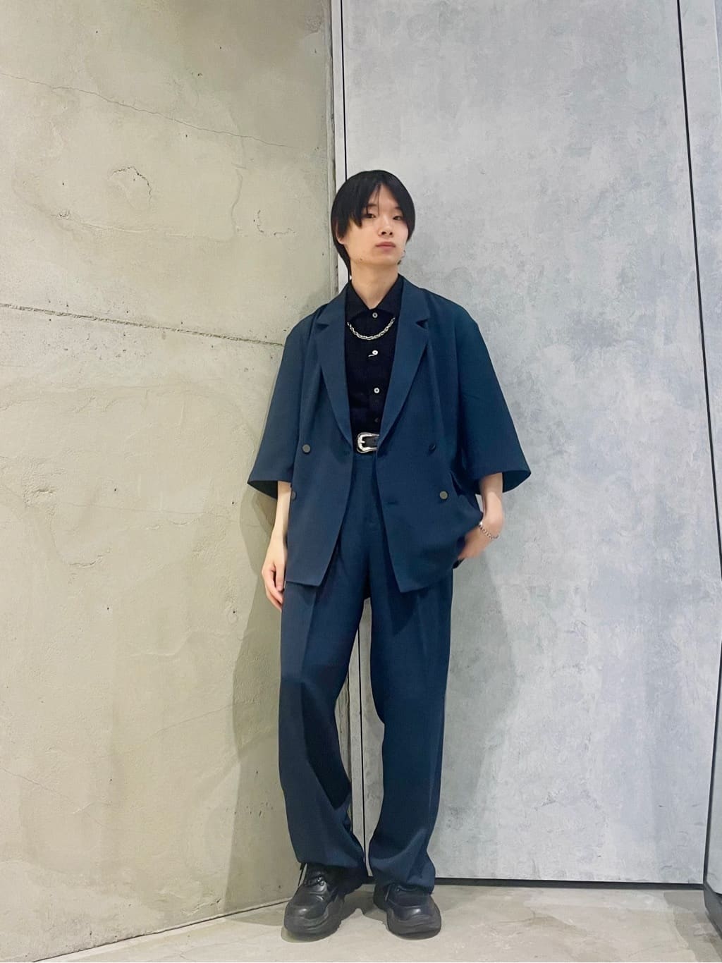tk.TAKEO KIKUCHIのテックリネン5分袖ジャケット(セットアップ対応)を使ったコーディネートを紹介します。｜Rakuten Fashion(楽天ファッション／旧楽天ブランドアベニュー)3973959
