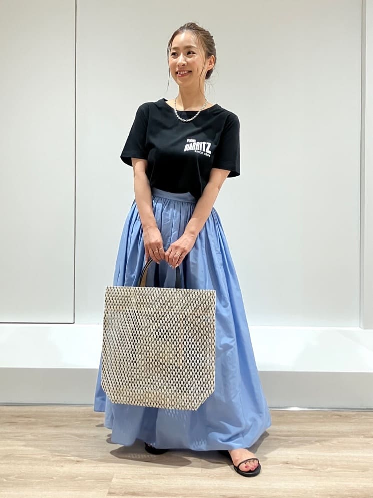 1er Arrondissementのシルクコットンギャザースカートを使ったコーディネートを紹介します。｜Rakuten Fashion(楽天ファッション／旧楽天ブランドアベニュー)3981257