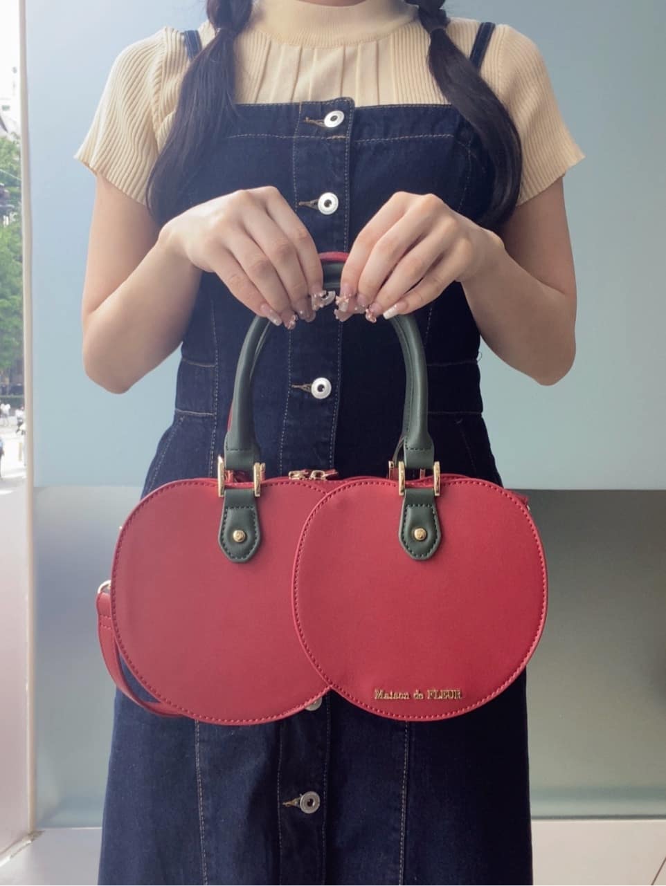 Maison de FLEURのチェリーショルダーバッグを使ったコーディネートを紹介します。｜Rakuten Fashion(楽天ファッション／旧楽天ブランドアベニュー)3982071