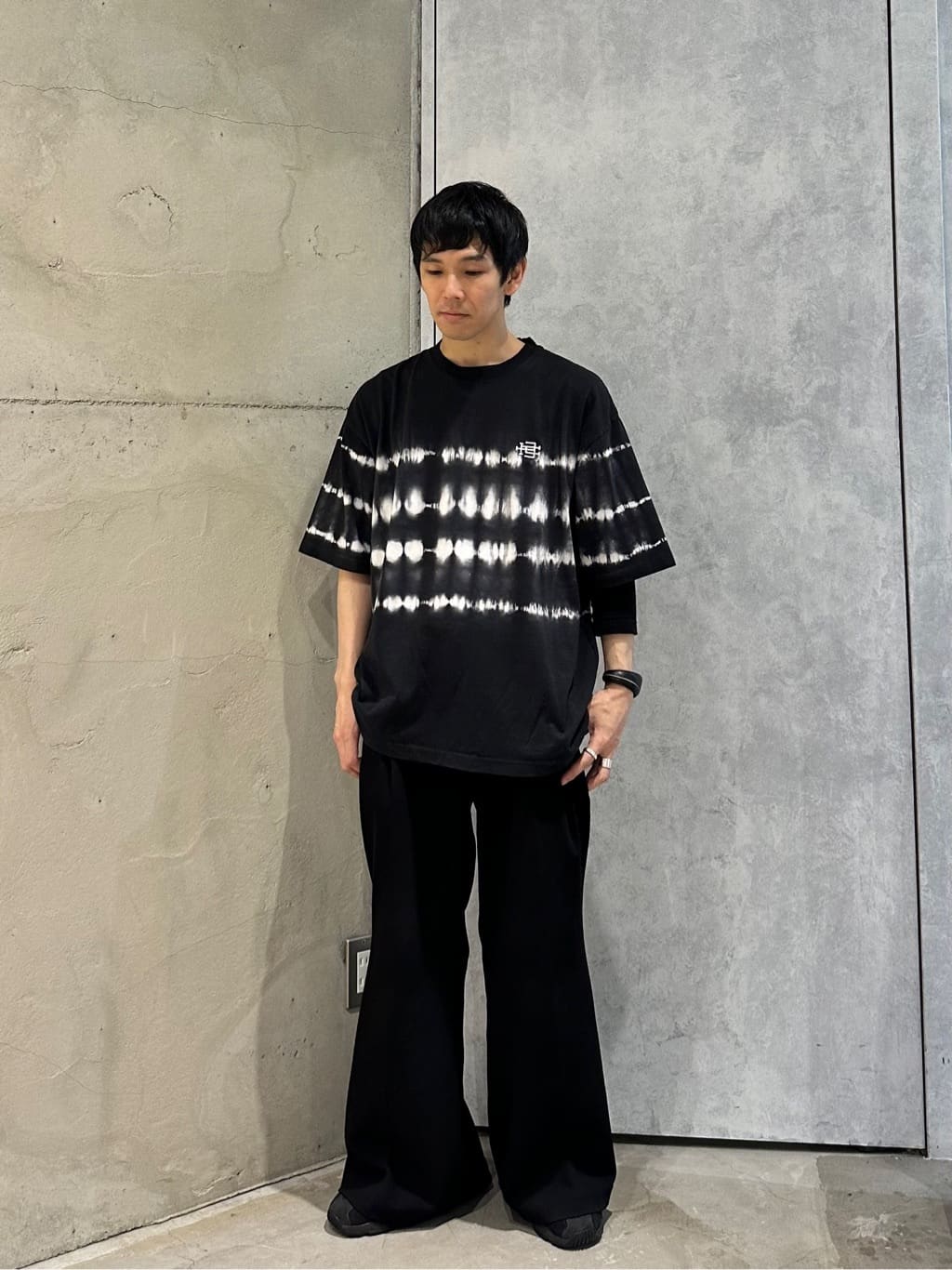 tk.TAKEO KIKUCHIのヴィンテージ ロゴTシャツを使ったコーディネートを紹介します。｜Rakuten Fashion(楽天ファッション／旧楽天ブランドアベニュー)3982301