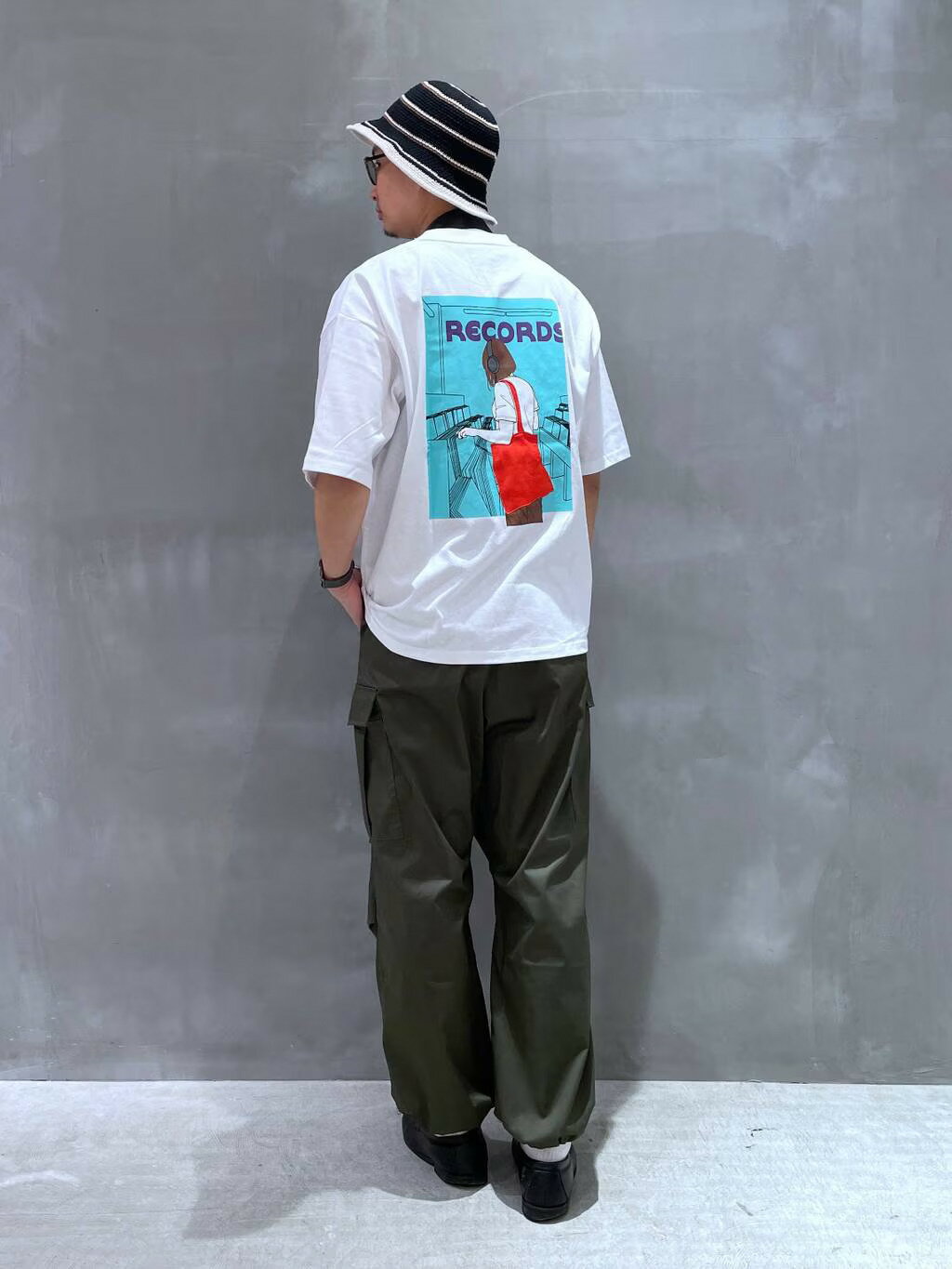 LAKOLEのTCPUライトカーゴパンツを使ったコーディネートを紹介します。｜Rakuten Fashion(楽天ファッション／旧楽天ブランドアベニュー)3983026