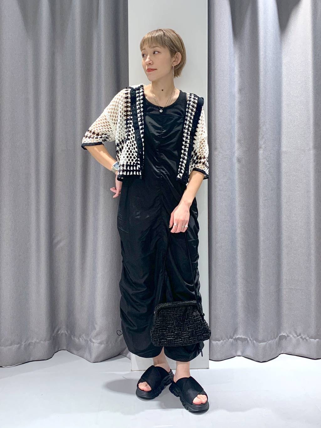 LAKOLEのコーディネートを紹介します。｜Rakuten Fashion(楽天ファッション／旧楽天ブランドアベニュー)3983029