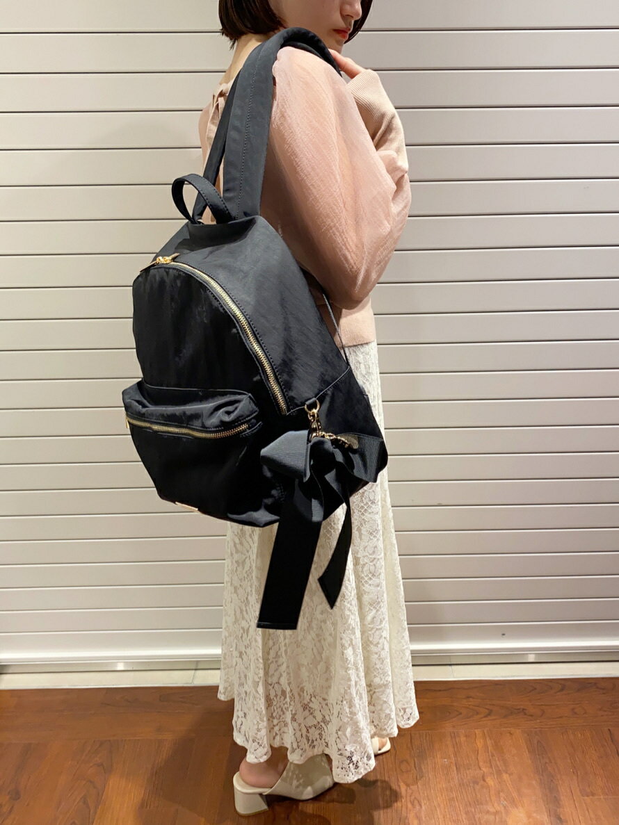 Maison de FLEURのマーメイドレーススカートを使ったコーディネートを紹介します。｜Rakuten Fashion(楽天ファッション／旧楽天ブランドアベニュー)3984064