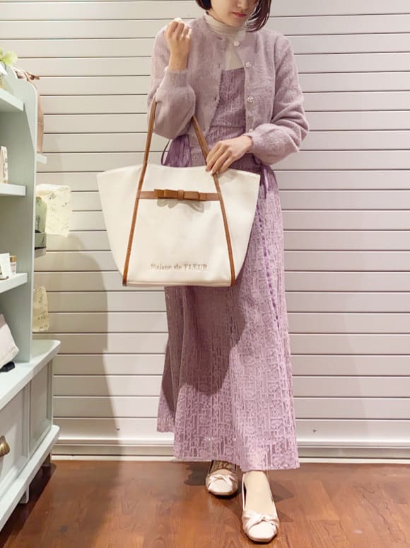 Maison de FLEURのコーディネートを紹介します。｜Rakuten Fashion(楽天ファッション／旧楽天ブランドアベニュー)3984235