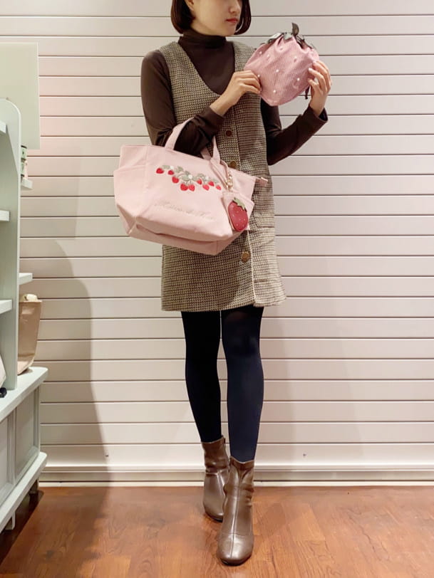 Maison de FLEURのコーディネートを紹介します。｜Rakuten Fashion(楽天ファッション／旧楽天ブランドアベニュー)3984239
