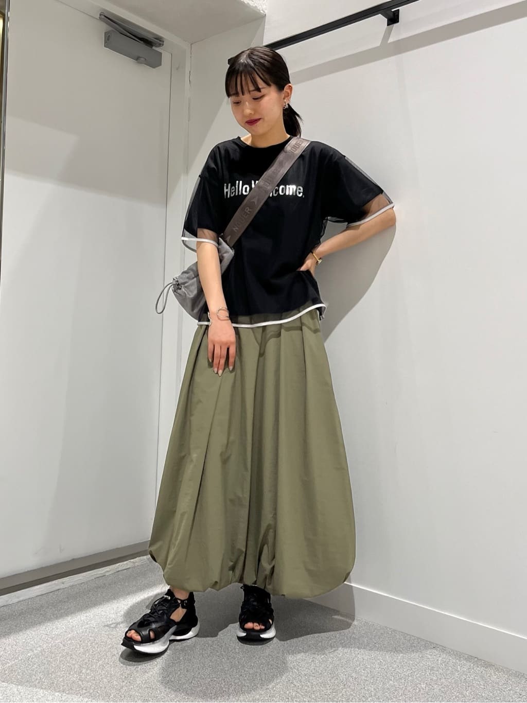 Vinのメッシュデザインバッグを使ったコーディネートを紹介します。｜Rakuten Fashion(楽天ファッション／旧楽天ブランドアベニュー)3987242