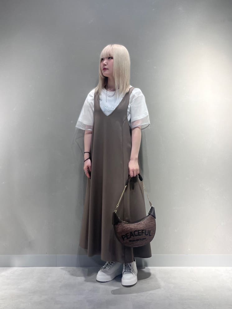 Vinのコーディネートを紹介します。｜Rakuten Fashion(楽天ファッション／旧楽天ブランドアベニュー)3989212