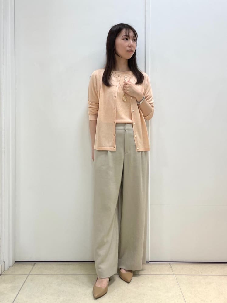 NEWYORKERのヴィスコースポリエステル天竺 9分袖クルーネックカーディガンを使ったコーディネートを紹介します。｜Rakuten Fashion(楽天ファッション／旧楽天ブランドアベニュー)3997809