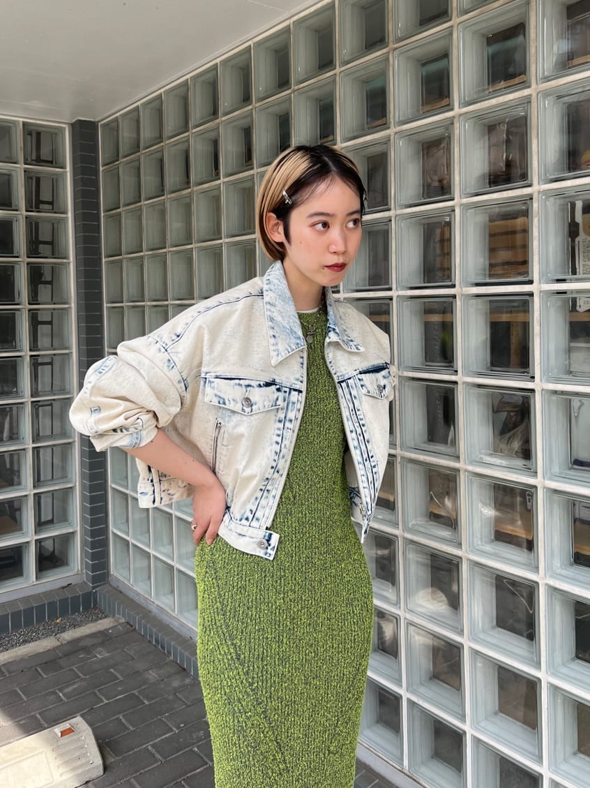 MAISON SPECIALのCurl Yarn American Sleeve Maxi Knit One-piece Dressを使ったコーディネートを紹介します。｜Rakuten Fashion(楽天ファッション／旧楽天ブランドアベニュー)4001944