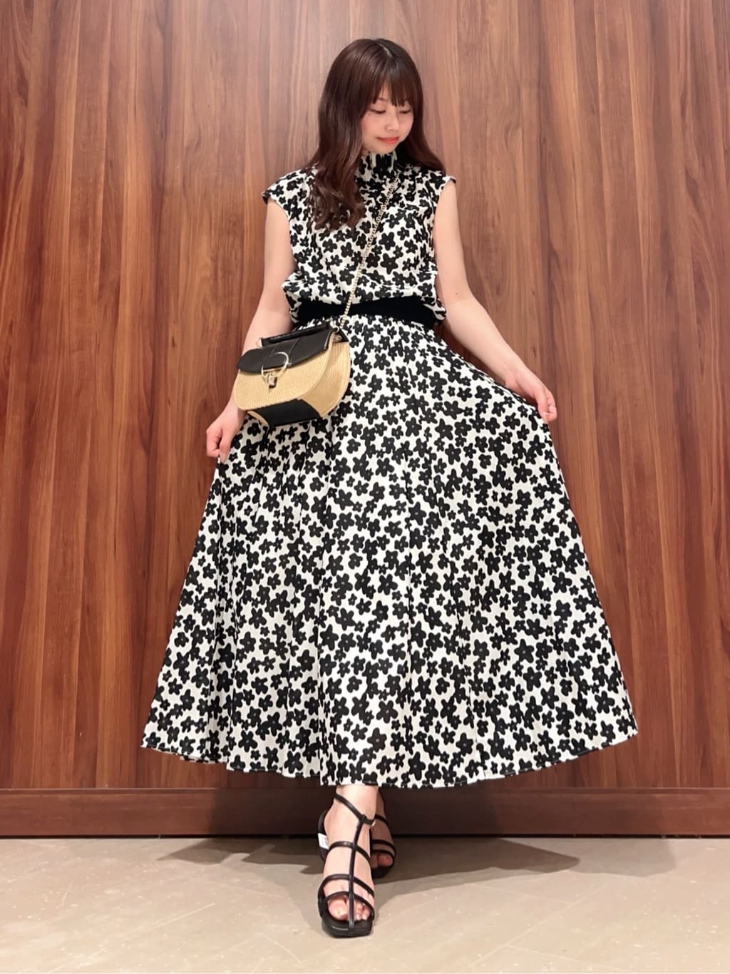 Vinのコーディネートを紹介します。｜Rakuten Fashion(楽天ファッション／旧楽天ブランドアベニュー)4004474