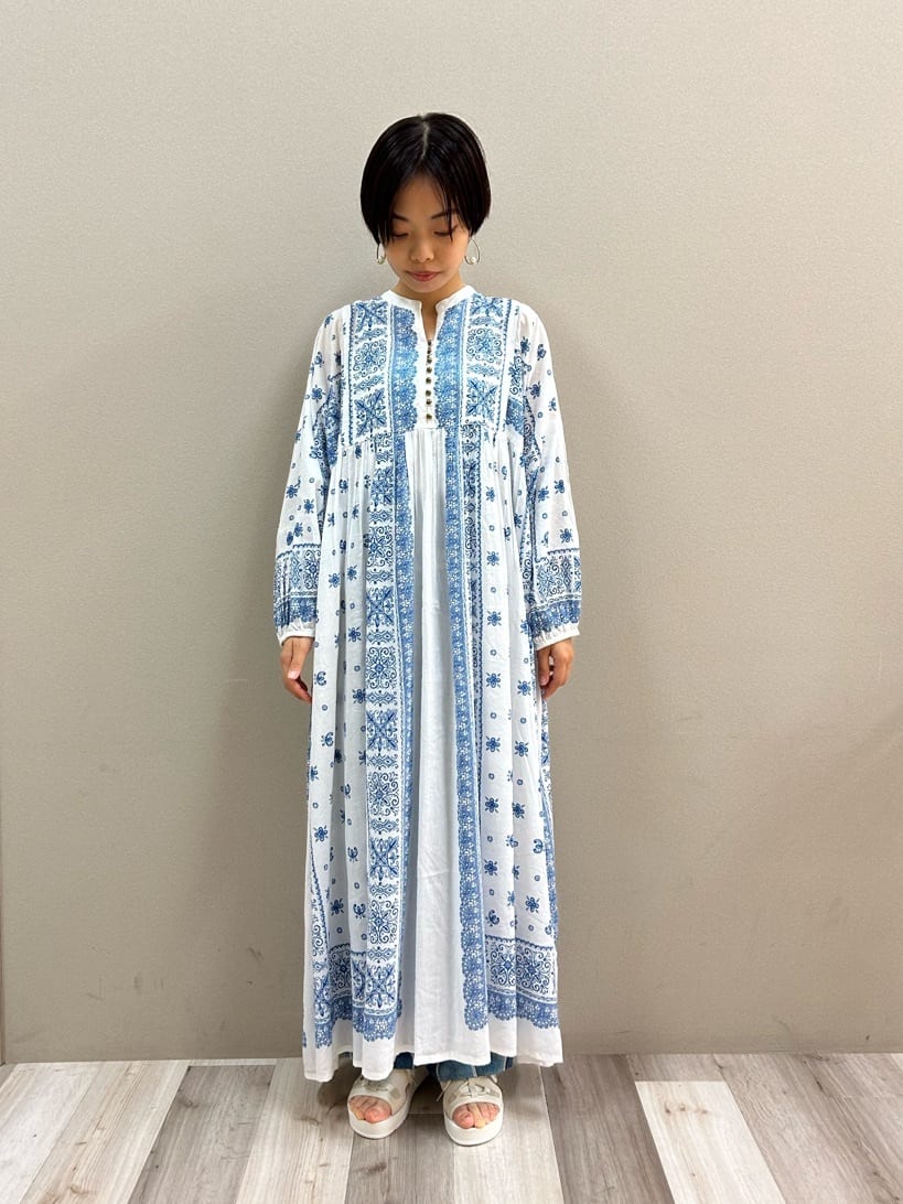 Green Parksのイージー柄パンツIを使ったコーディネートを紹介します。｜Rakuten Fashion(楽天ファッション／旧楽天ブランドアベニュー)4008807