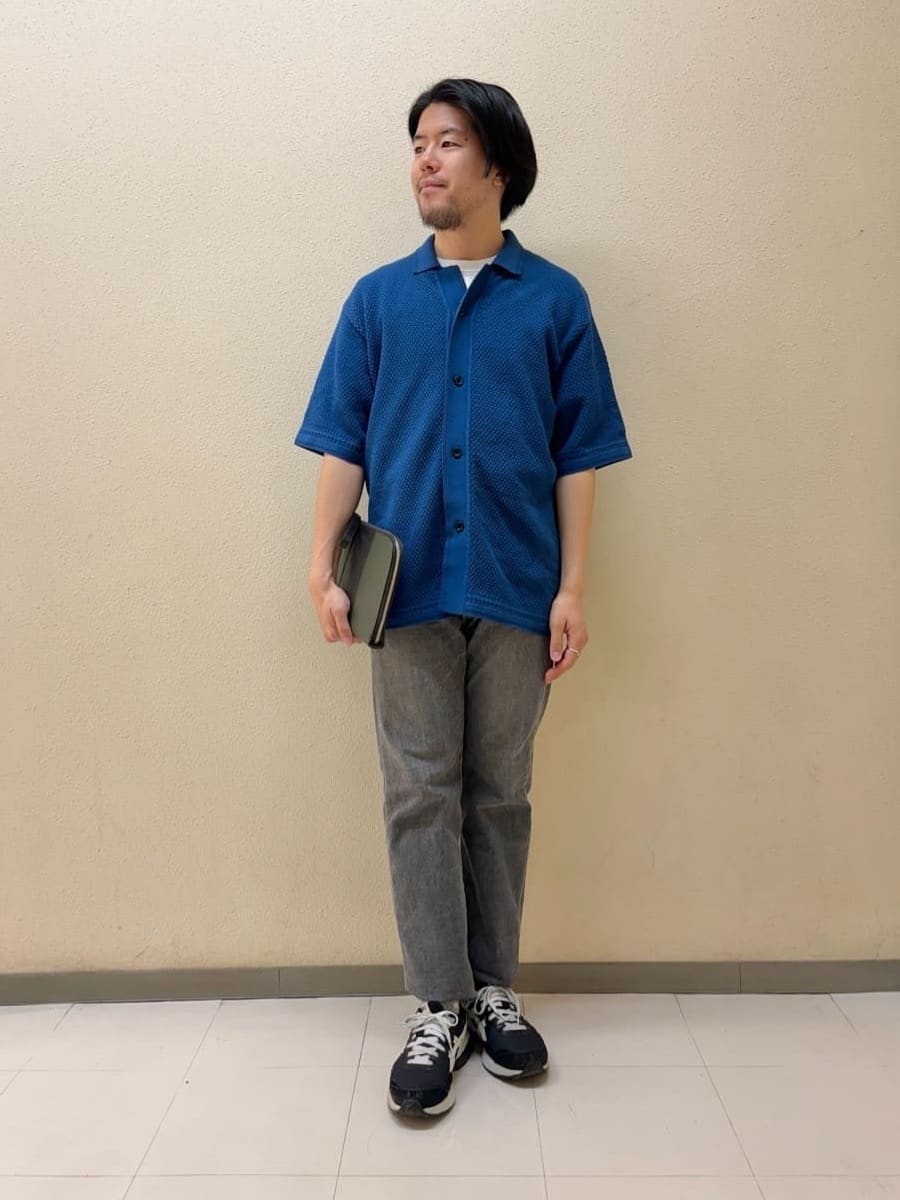 TAKEO KIKUCHIの【夏の軽羽織】スポンディッシュ サマーニットシャツを使ったコーディネートを紹介します。｜Rakuten Fashion(楽天ファッション／旧楽天ブランドアベニュー)4014696