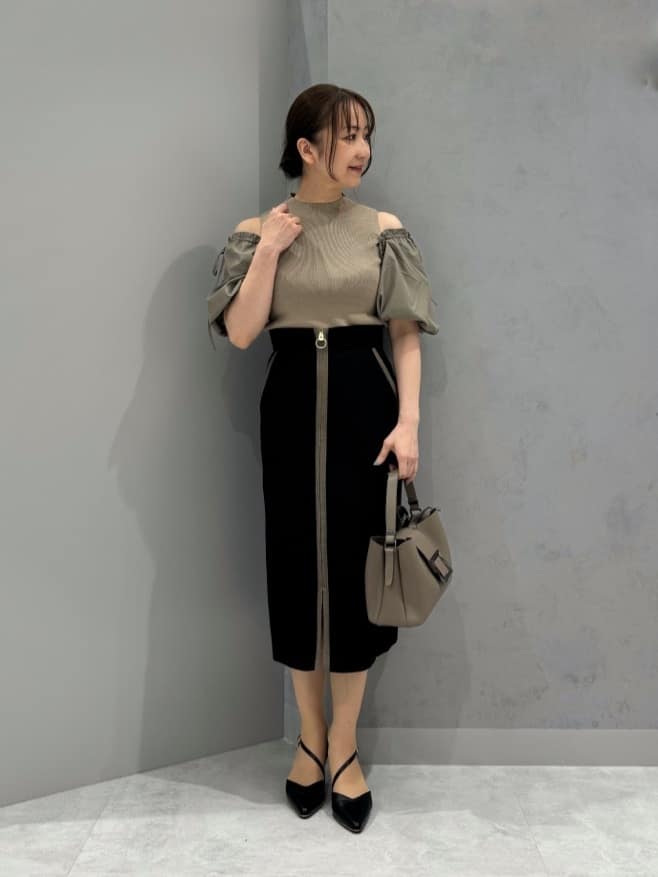 Vinのコーディネートを紹介します。｜Rakuten Fashion(楽天ファッション／旧楽天ブランドアベニュー)4016842