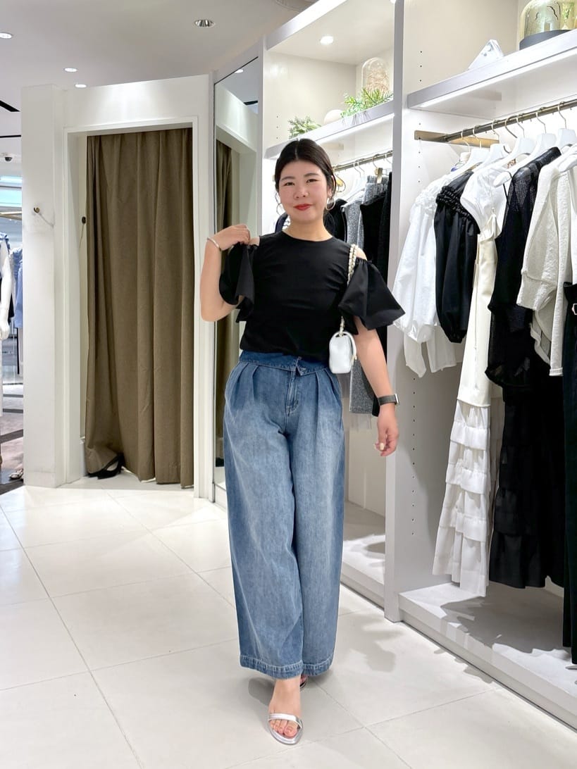 La boutique BonBonの【最強モテ・3WAY】異素材ラッフルスリーブ 