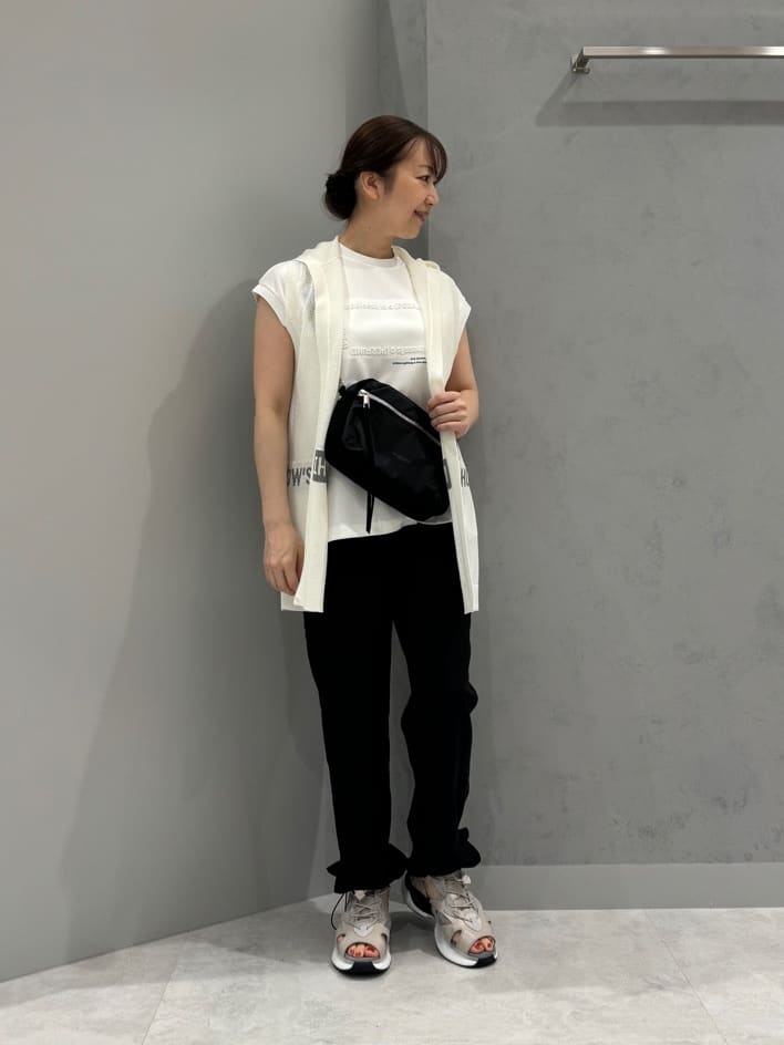 Vinのコーディネートを紹介します。｜Rakuten Fashion(楽天ファッション／旧楽天ブランドアベニュー)4021557