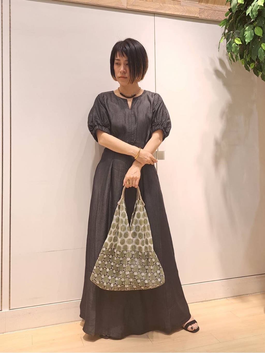 Vinのコーディネートを紹介します。｜Rakuten Fashion(楽天ファッション／旧楽天ブランドアベニュー)4022726