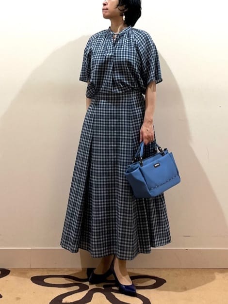 NEWYORKERのWギンガムチェック ラグランスキッパーブラウスを使ったコーディネートを紹介します。｜Rakuten Fashion(楽天ファッション／旧楽天ブランドアベニュー)4022871