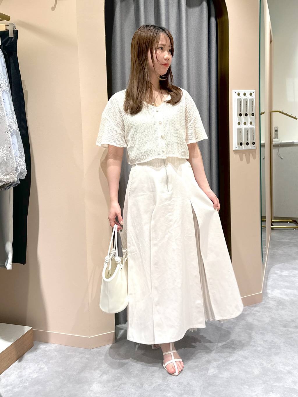 mysty womanのラッセルレースアンサンブルSSを使ったコーディネートを紹介します。｜Rakuten Fashion(楽天ファッション／旧楽天ブランドアベニュー)4026471