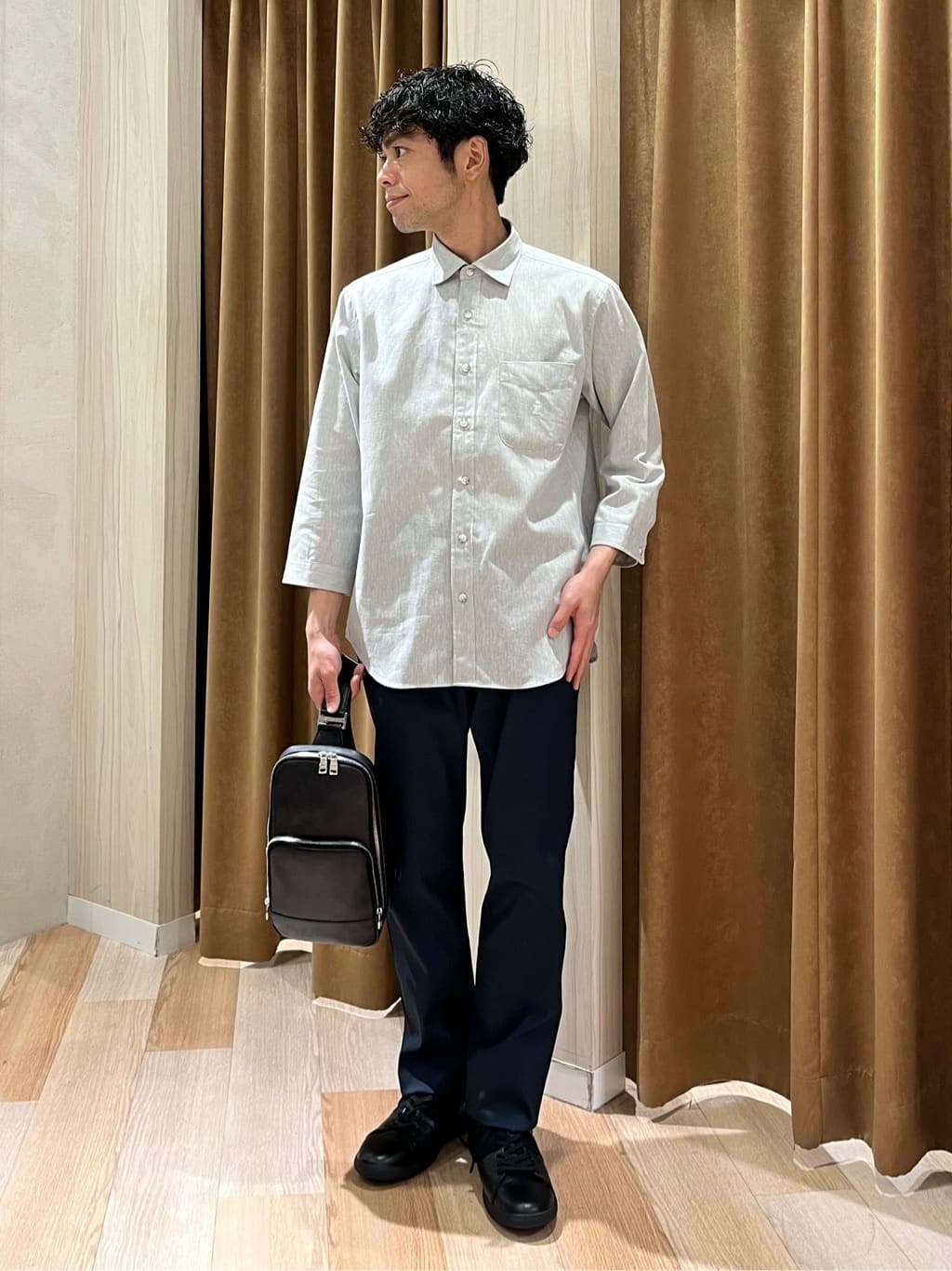 TAKEO KIKUCHIの【7分袖/軽羽織】ハイブリッド リネンシャツを使ったコーディネートを紹介します。｜Rakuten Fashion(楽天ファッション／旧楽天ブランドアベニュー)4026859