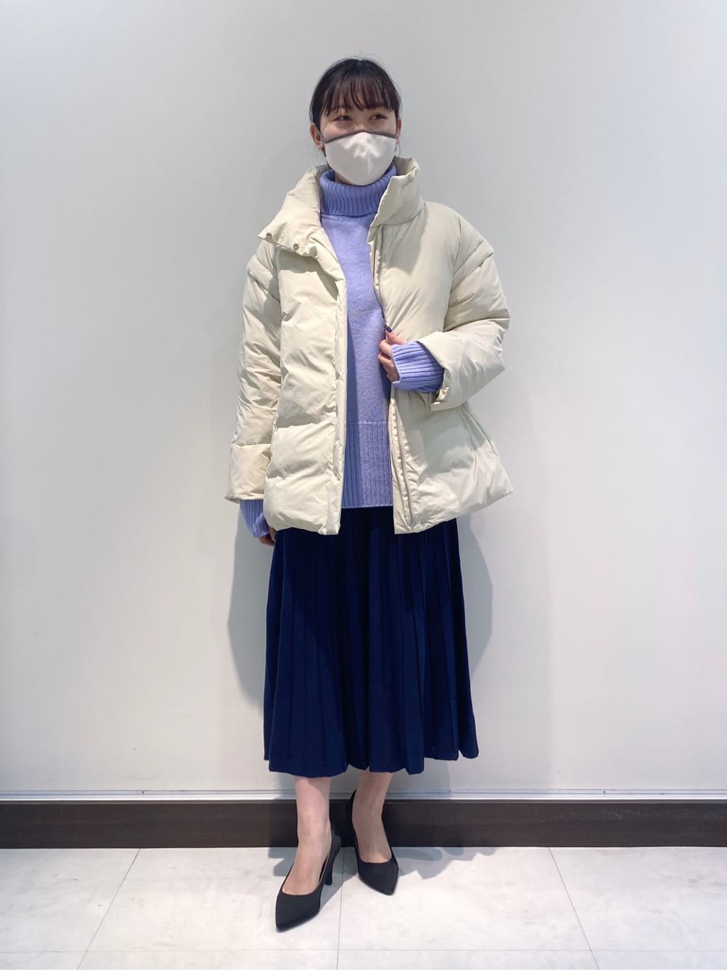 INDIVIの【日本製】ロングリブフィンガーホールニットを使ったコーディネートを紹介します。｜Rakuten Fashion(楽天ファッション／旧楽天ブランドアベニュー)4033353