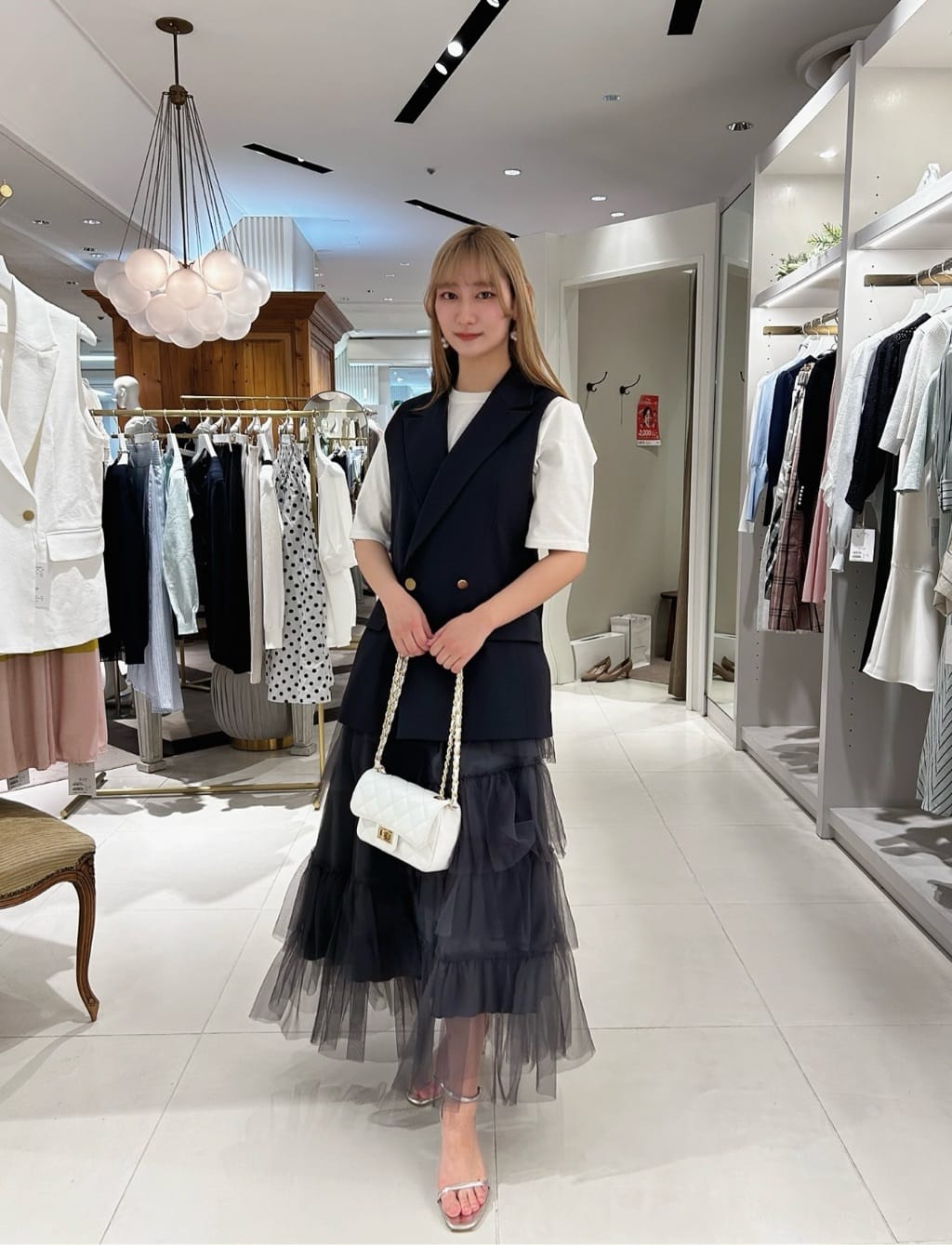 La boutique BonBonのチュールランダムティアードスカートを使った 
