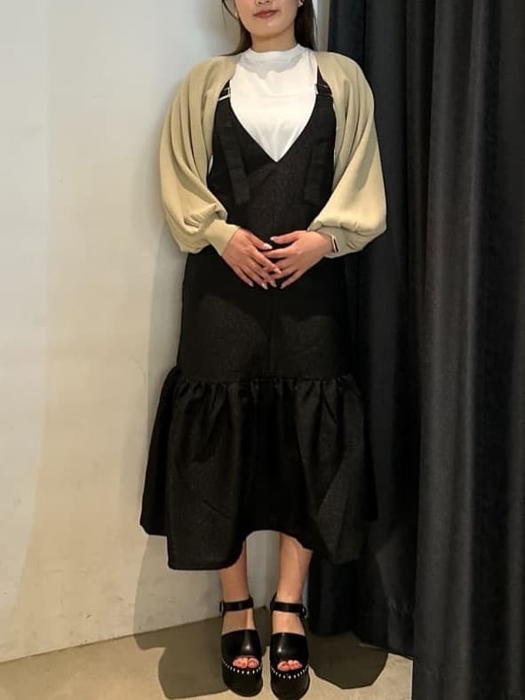 AZUL by moussyのジャガードジャンパードレスを使ったコーディネートを紹介します。｜Rakuten Fashion(楽天ファッション／旧楽天ブランドアベニュー)4036667