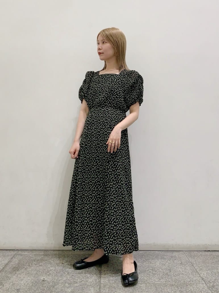 N. Natural Beauty Basic*の楊柳スクエアネックワンピース《S Size 