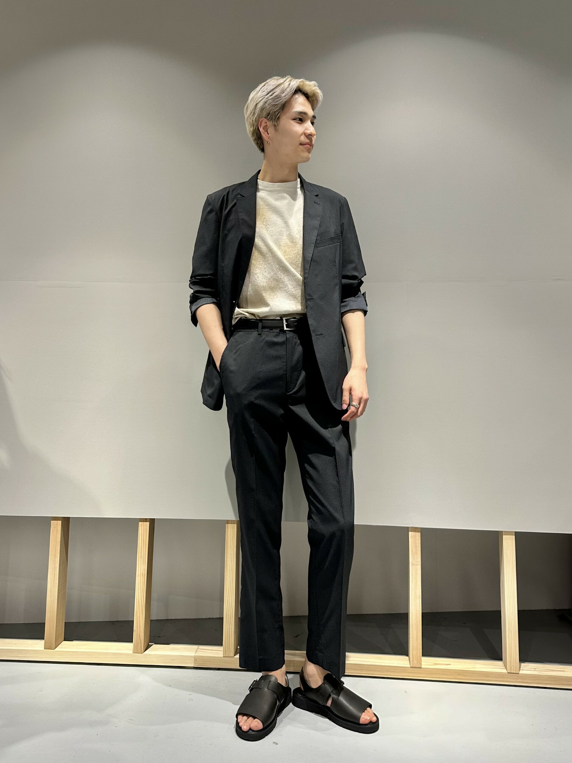 LOVELESSのHRAFTEXジャケットを使ったコーディネートを紹介します。｜Rakuten Fashion(楽天ファッション／旧楽天ブランドアベニュー)4037322