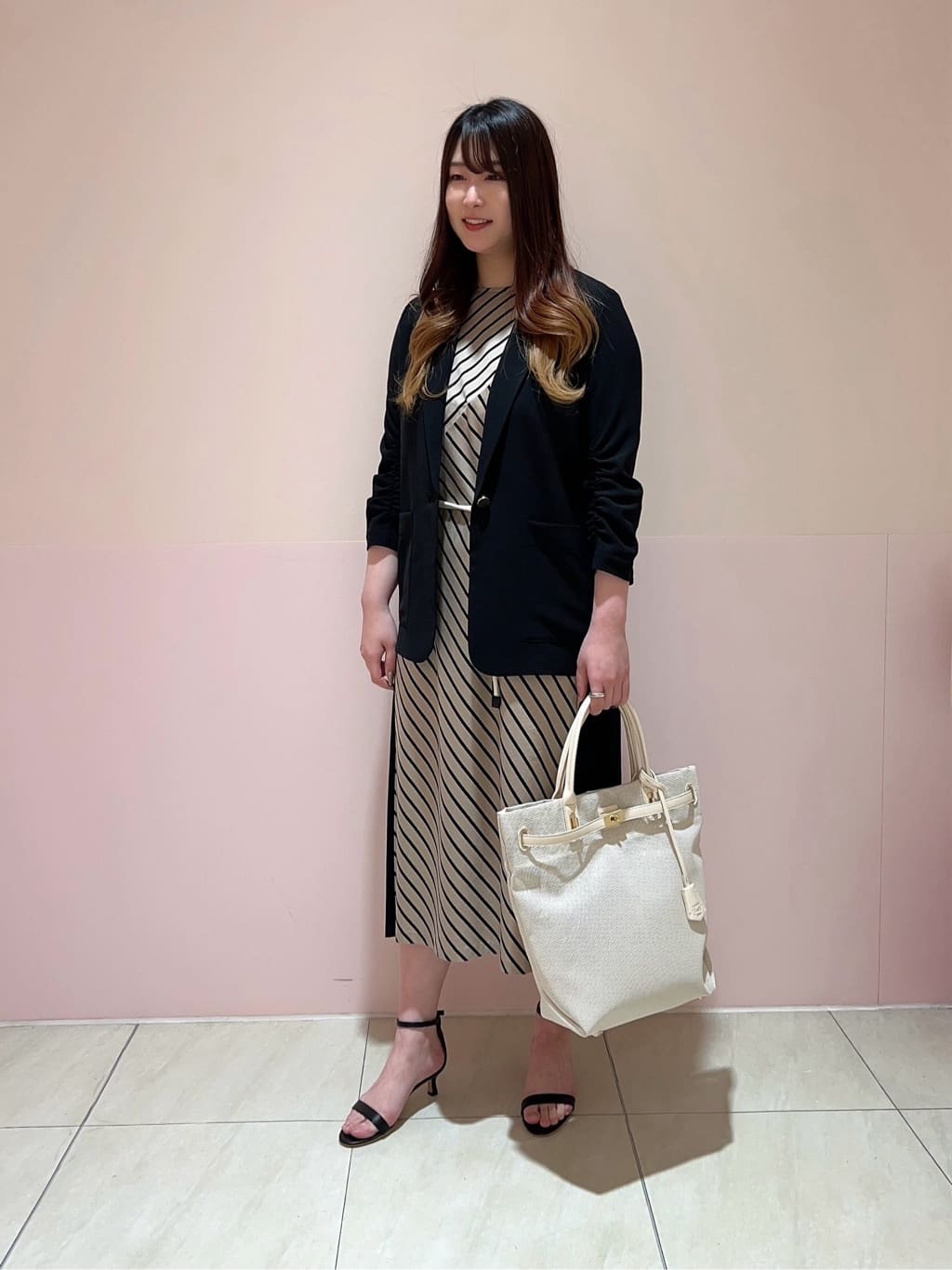 Vinのコーディネートを紹介します。｜Rakuten Fashion(楽天ファッション／旧楽天ブランドアベニュー)4040565