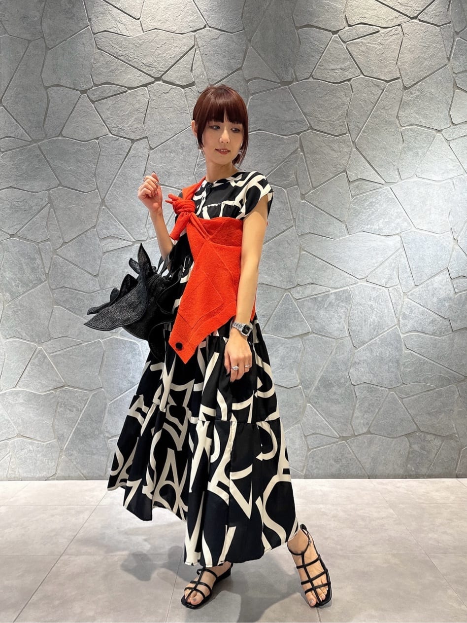 LASUDのコーディネートを紹介します。｜Rakuten Fashion(楽天ファッション／旧楽天ブランドアベニュー)4042639