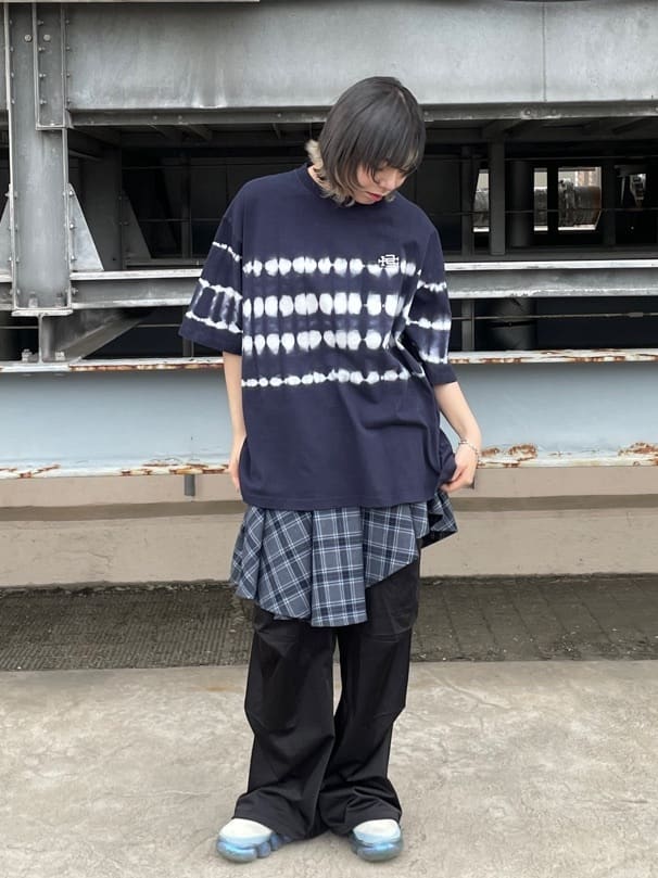 tk.TAKEO KIKUCHIのヴィンテージ ロゴTシャツを使ったコーディネートを紹介します。｜Rakuten Fashion(楽天ファッション／旧楽天ブランドアベニュー)4045739