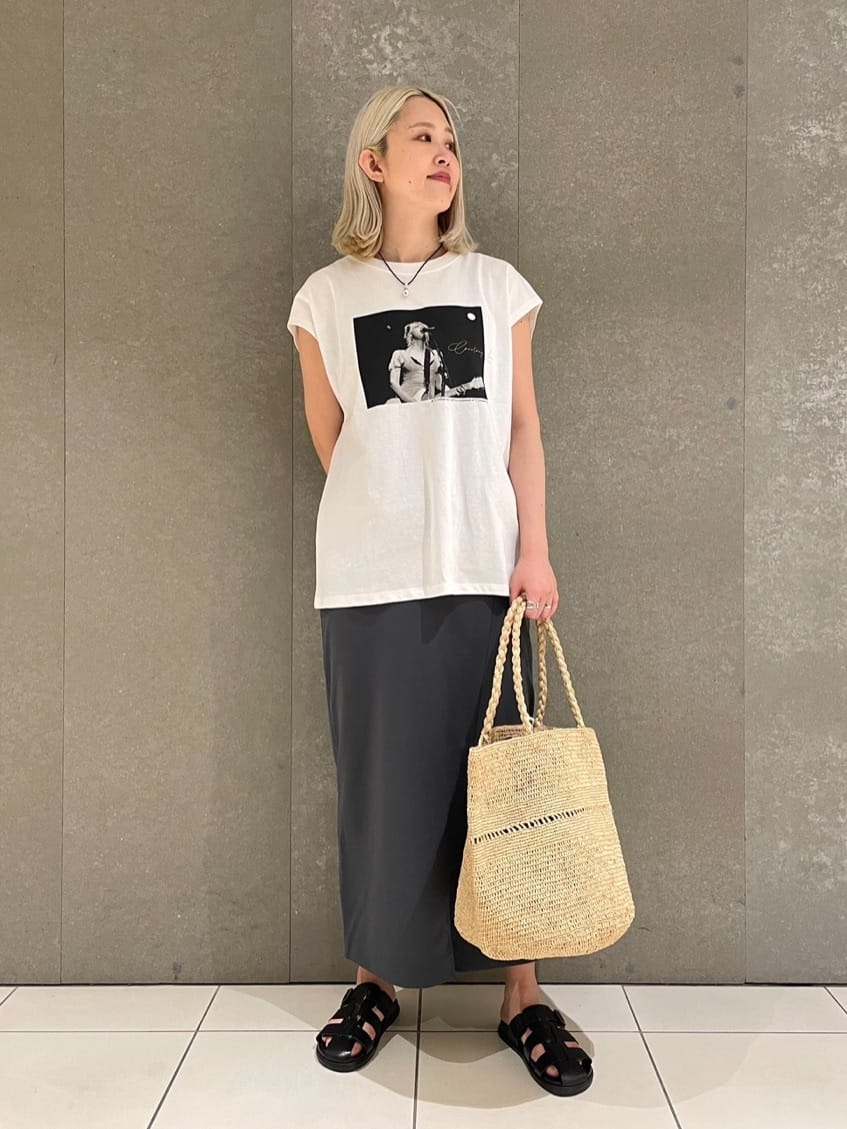 JOURNAL STANDARDのコーディネートを紹介します。｜Rakuten Fashion(楽天ファッション／旧楽天ブランドアベニュー)4048871