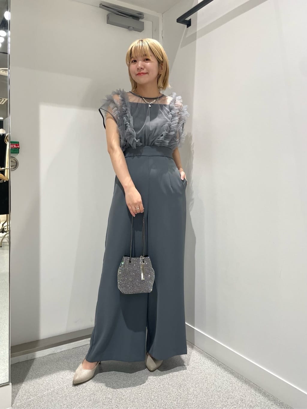 Vinのコーディネートを紹介します。｜Rakuten Fashion(楽天ファッション／旧楽天ブランドアベニュー)4057331