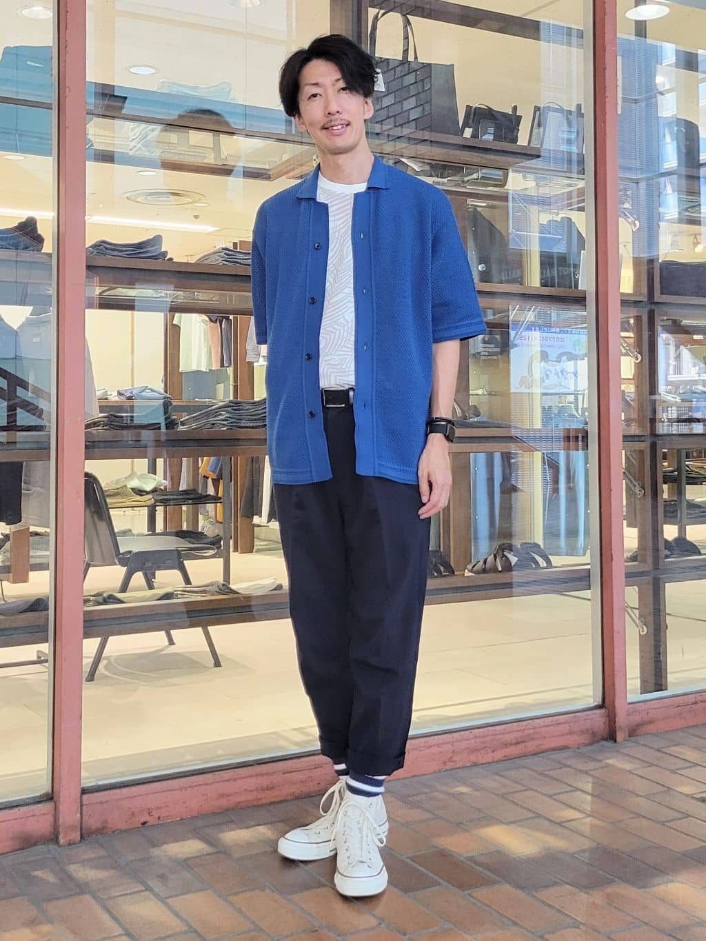 TAKEO KIKUCHIの【夏の軽羽織】スポンディッシュ サマーニットシャツを使ったコーディネートを紹介します。｜Rakuten Fashion(楽天ファッション／旧楽天ブランドアベニュー)4058878