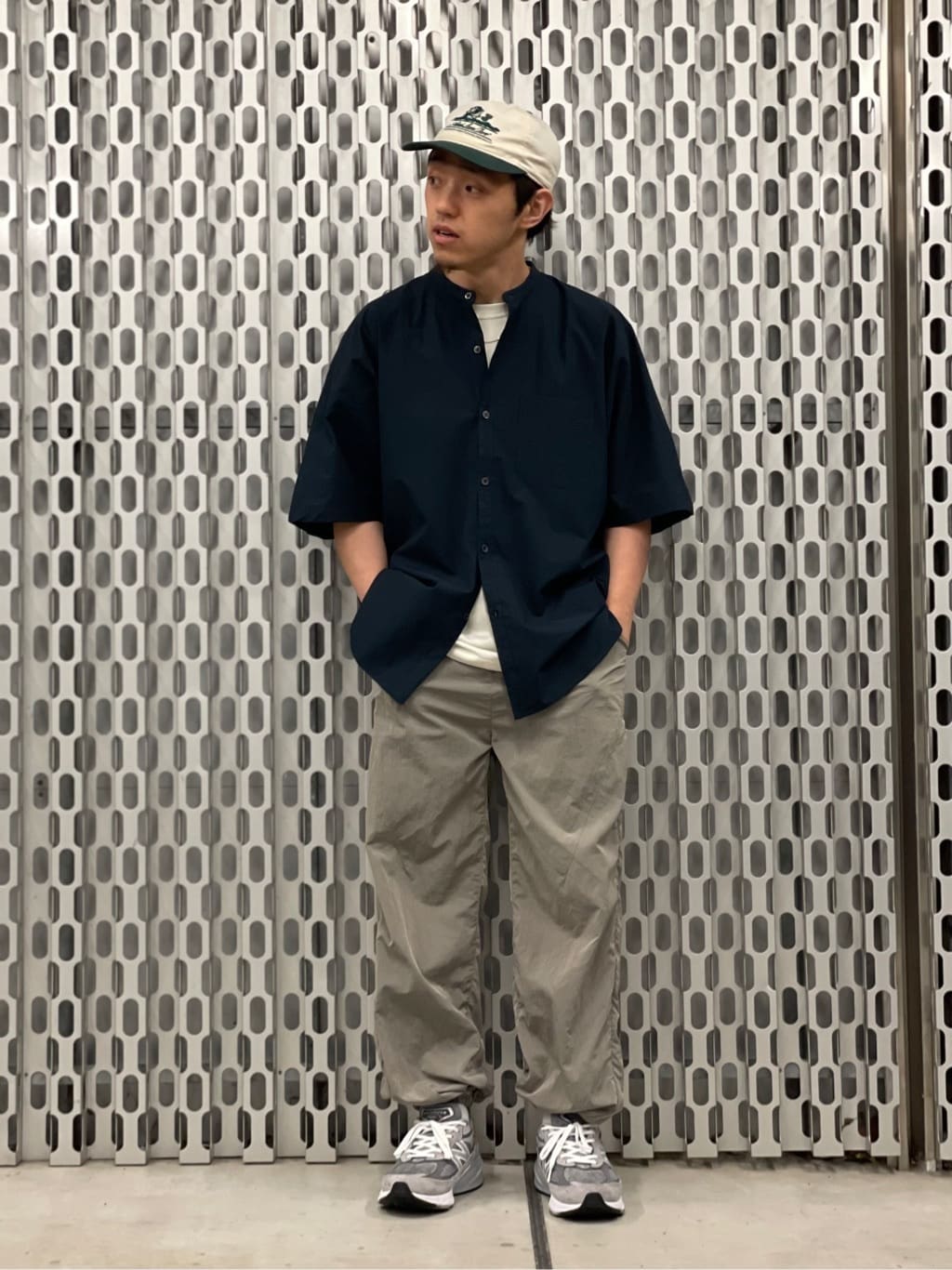 WISMのコーディネートを紹介します。｜Rakuten Fashion(楽天ファッション／旧楽天ブランドアベニュー)4058989