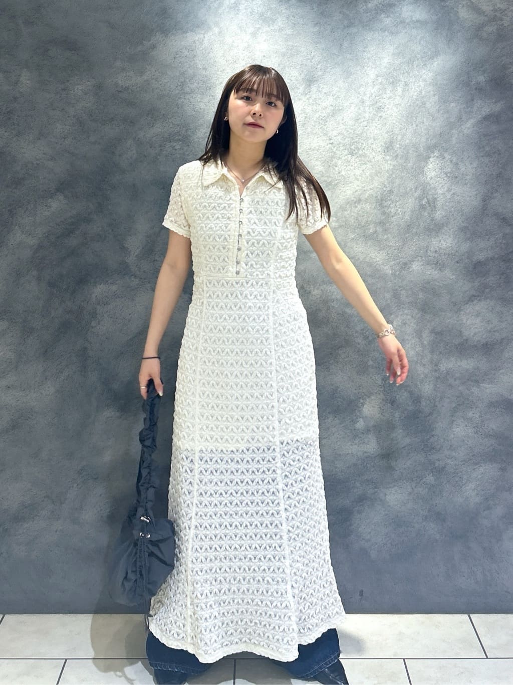 moussyのMERMAID LACE ドレスを使ったコーディネート | Rakuten